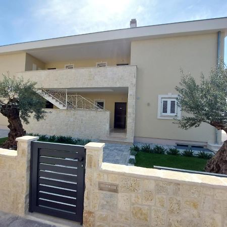 Seashells Apartments Tribunj Tribalj Εξωτερικό φωτογραφία