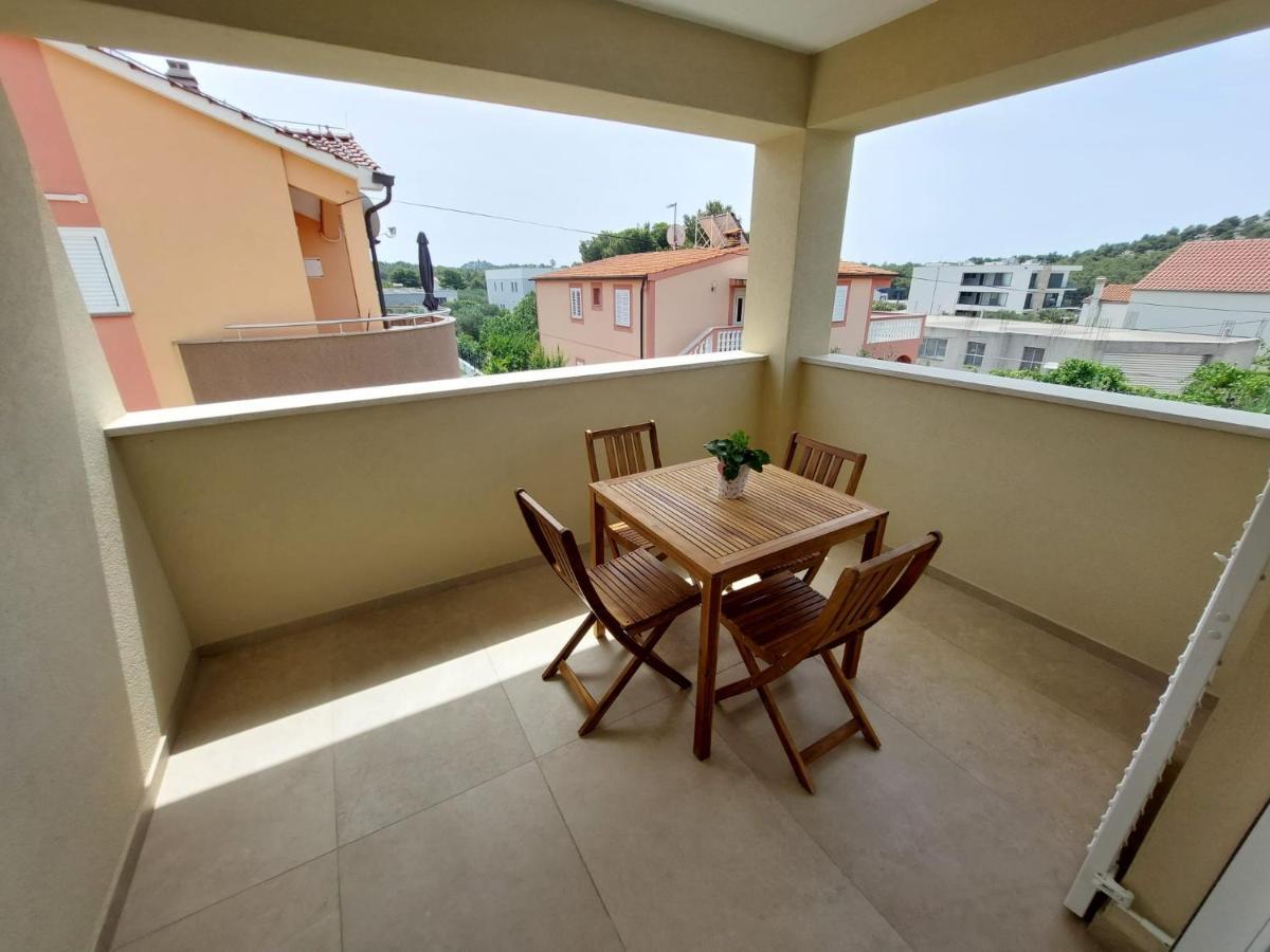 Seashells Apartments Tribunj Tribalj Εξωτερικό φωτογραφία