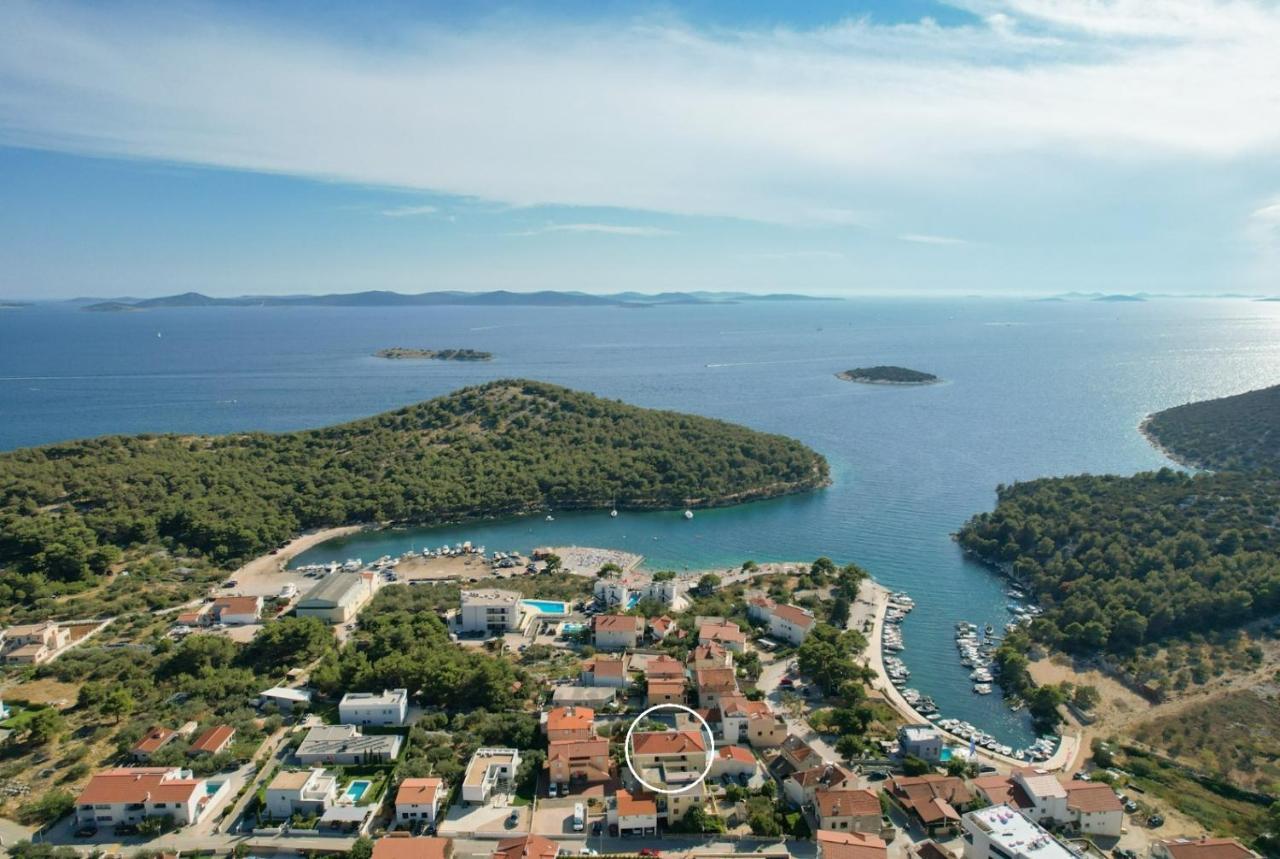Seashells Apartments Tribunj Tribalj Εξωτερικό φωτογραφία