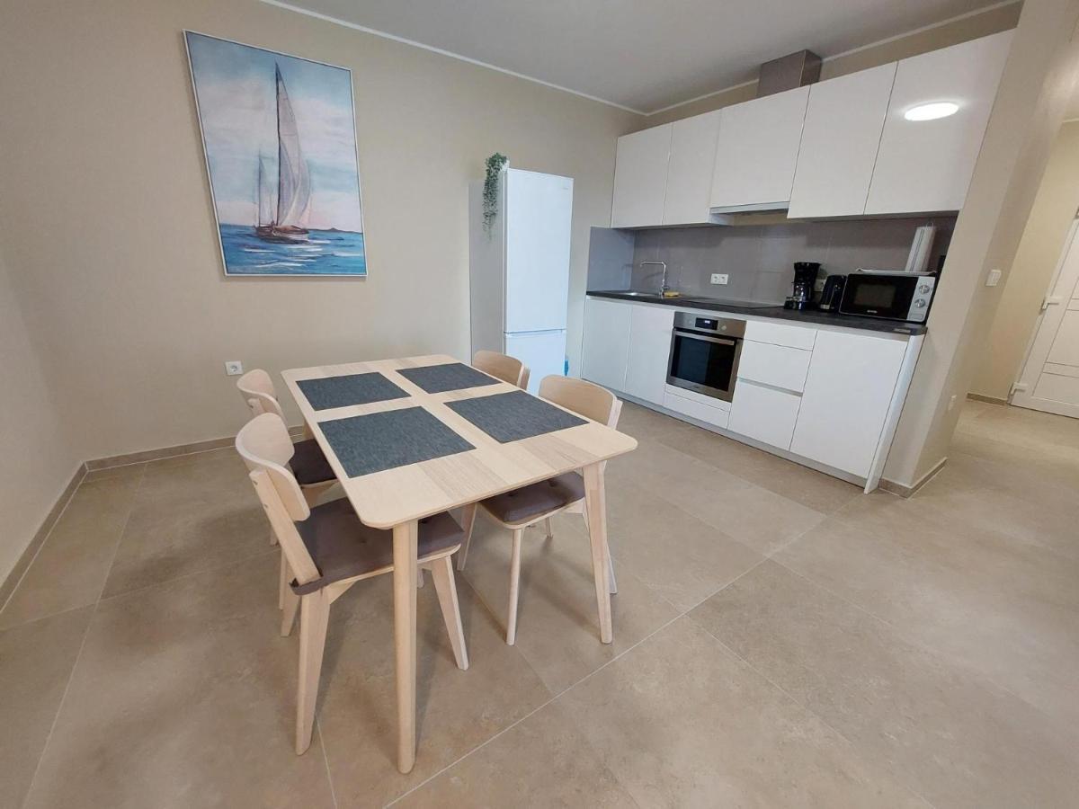 Seashells Apartments Tribunj Tribalj Εξωτερικό φωτογραφία