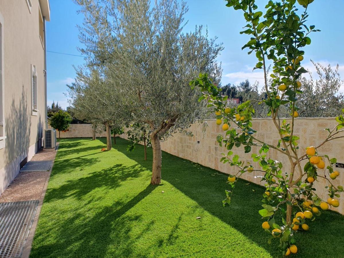 Seashells Apartments Tribunj Tribalj Εξωτερικό φωτογραφία