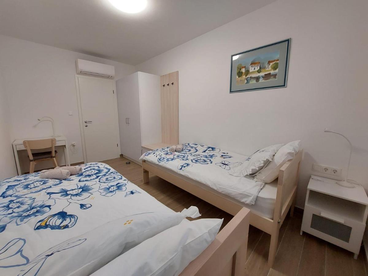 Seashells Apartments Tribunj Tribalj Εξωτερικό φωτογραφία